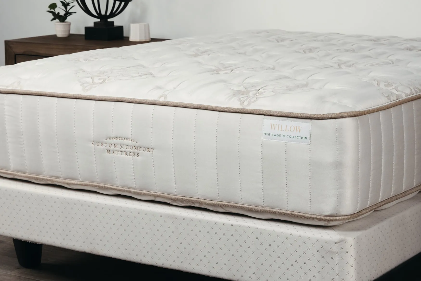 Heritage Collection CustomComfortMattress HeritageCollection WillowMattressDetail2022.0961