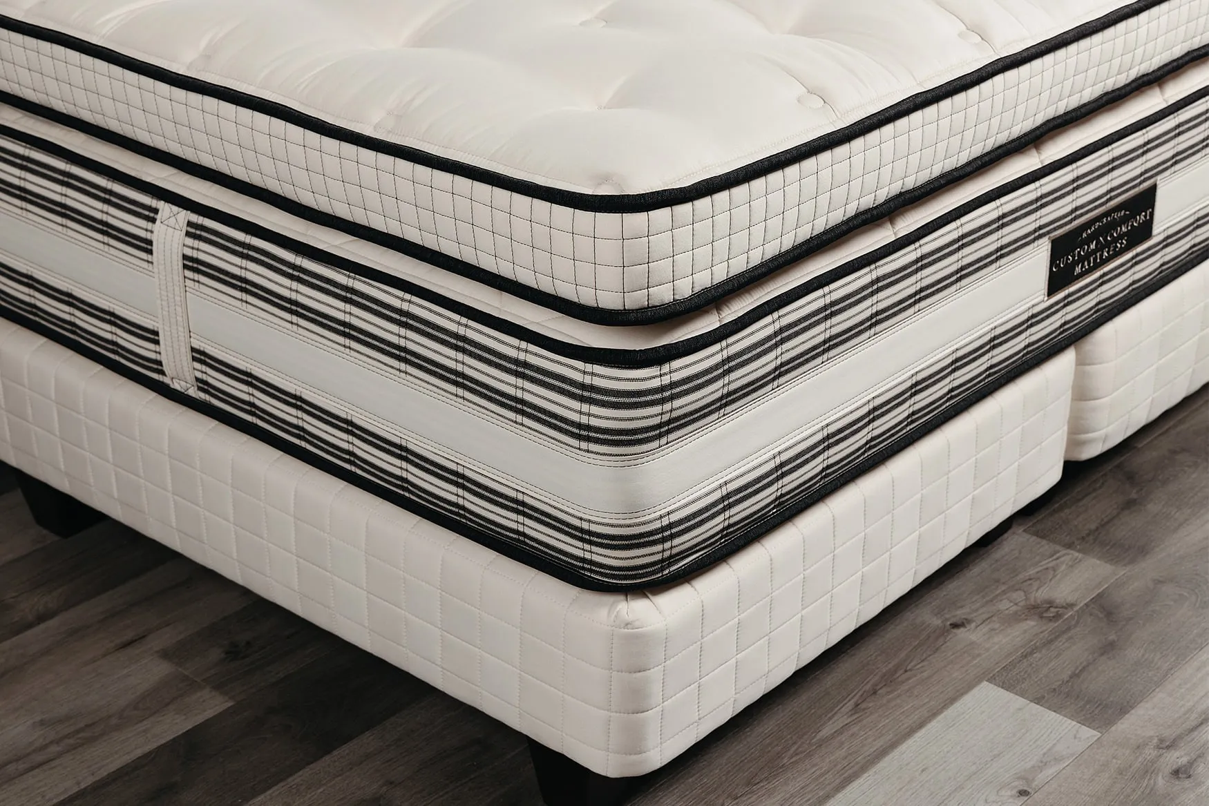 Heritage Collection CustomComfortMattress ReserveCollection SonomaMattress5InTopperCorner2022