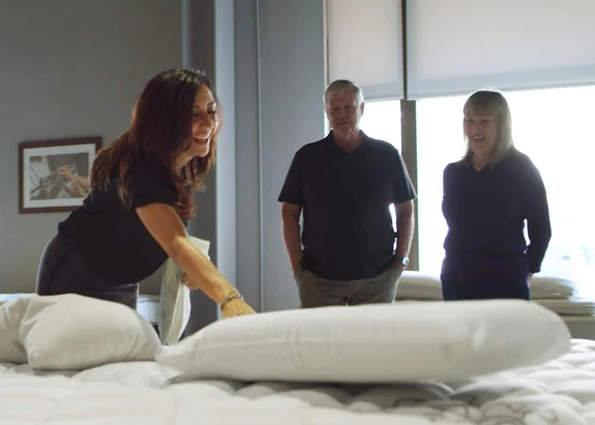 Friendly staff at Custom Comfort Mattress